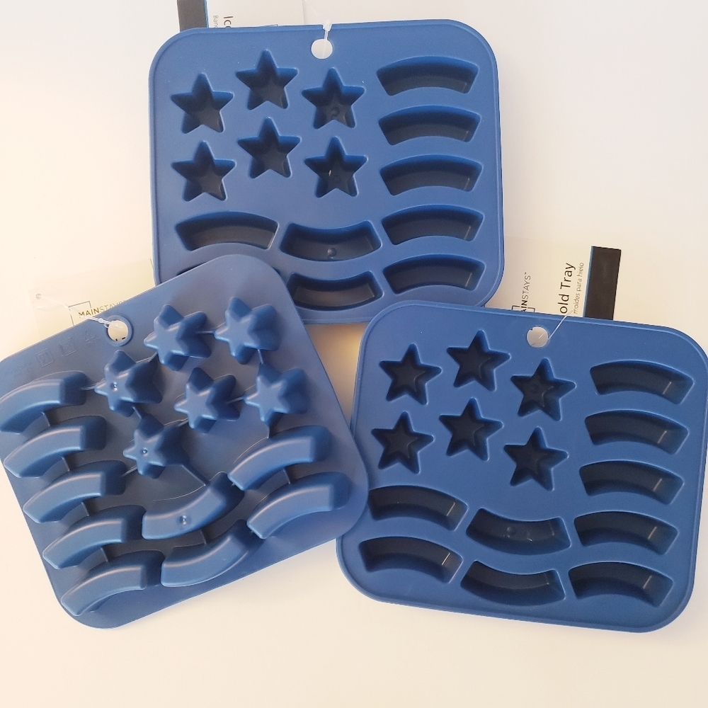 NWT Mainstays 3 Flags Ice Mold Trays